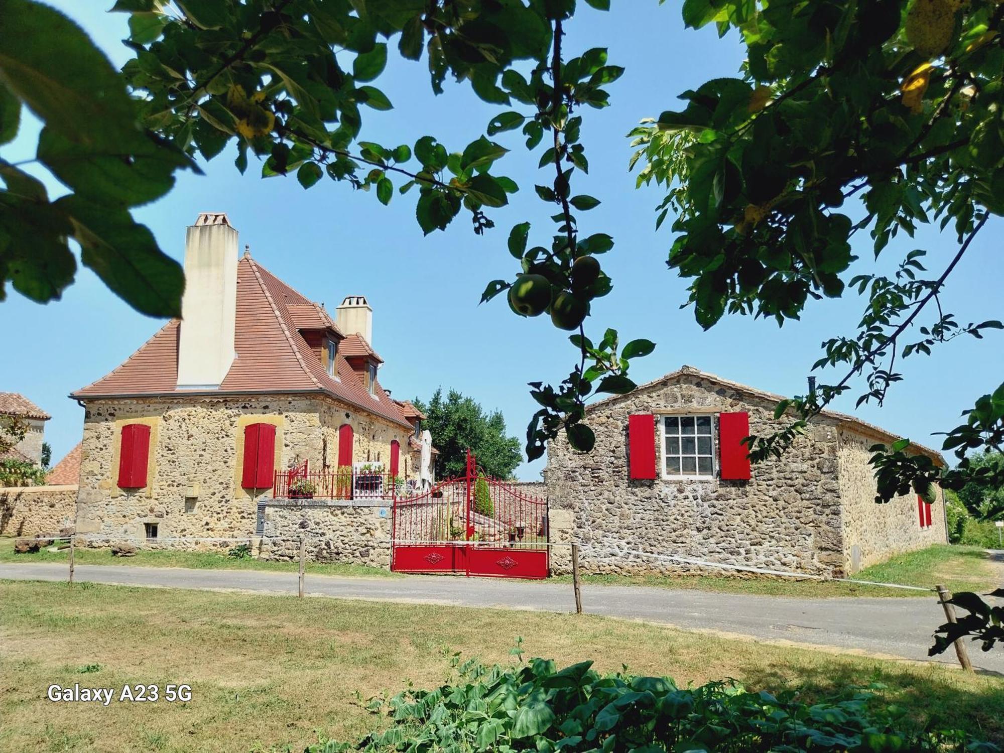 Le Petit Chapitre Daire Belvès Dış mekan fotoğraf